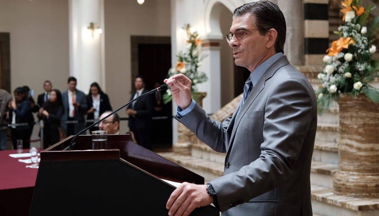 Paz anuncia inversión de $us 50 millones para educación y pide a la ALP aprobar el financiamiento de la CAF