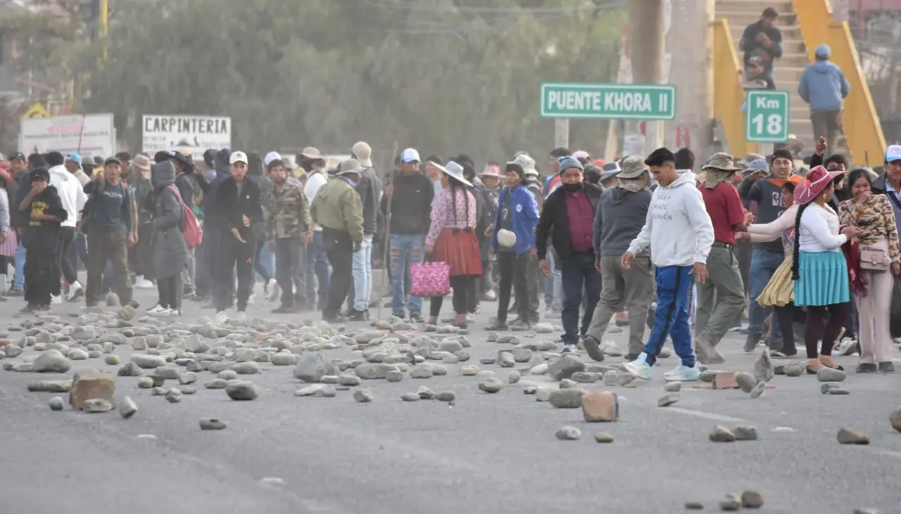 A 42 días de los bloqueos, “el Gobierno está atascado en la misma retórica”, advierten analistas