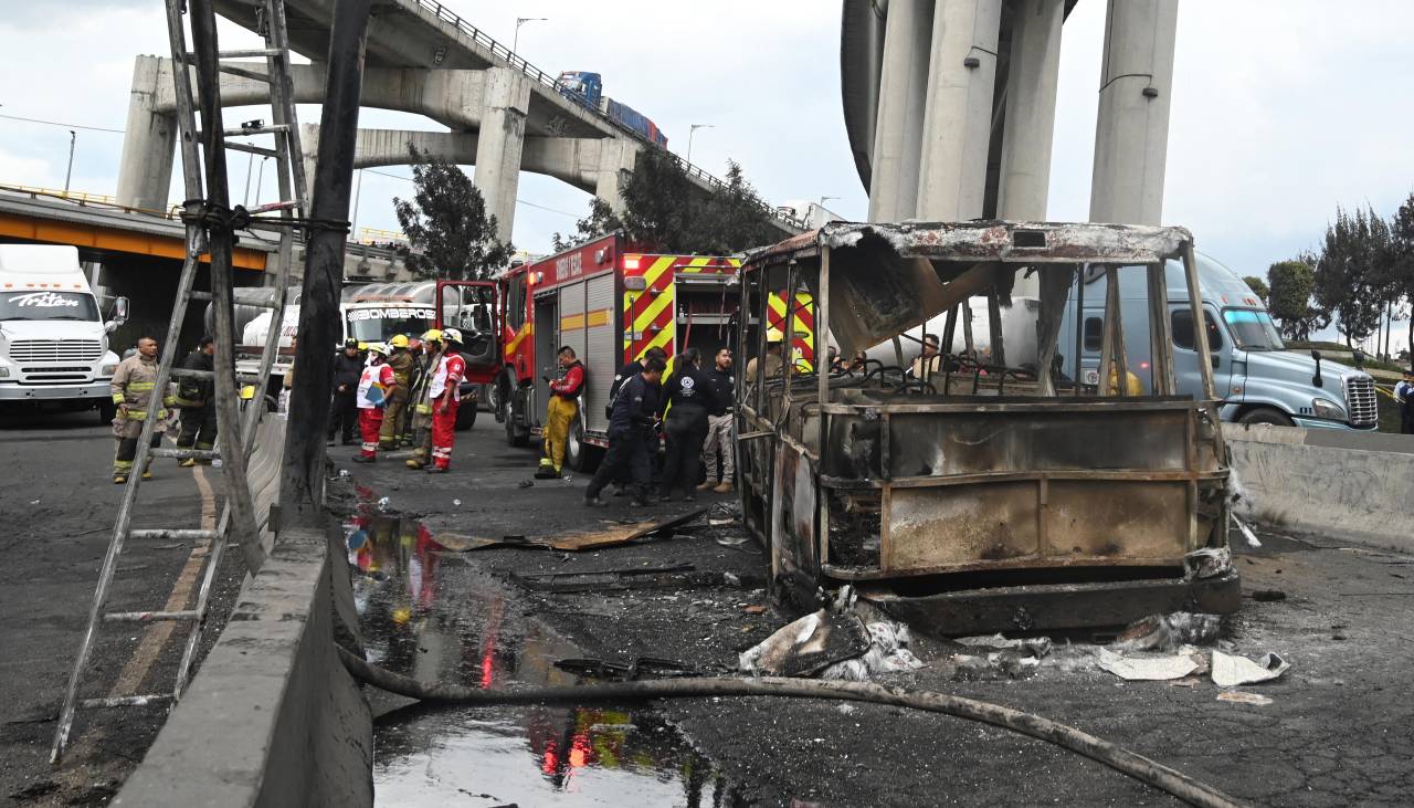 Muere el chofer del camión de gas que explotó en México y ya son 19 las víctimas fatales