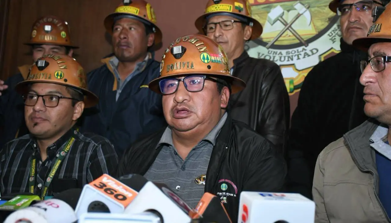 Cooperativas dicen que “las regalías mineras han disminuido en un 30%” debido a la falta de combustible