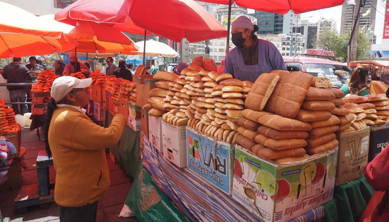 Pan en Bolivia: Suben los costos, cae la demanda y la producción de trigo cubre menos del 15% del consumo nacional