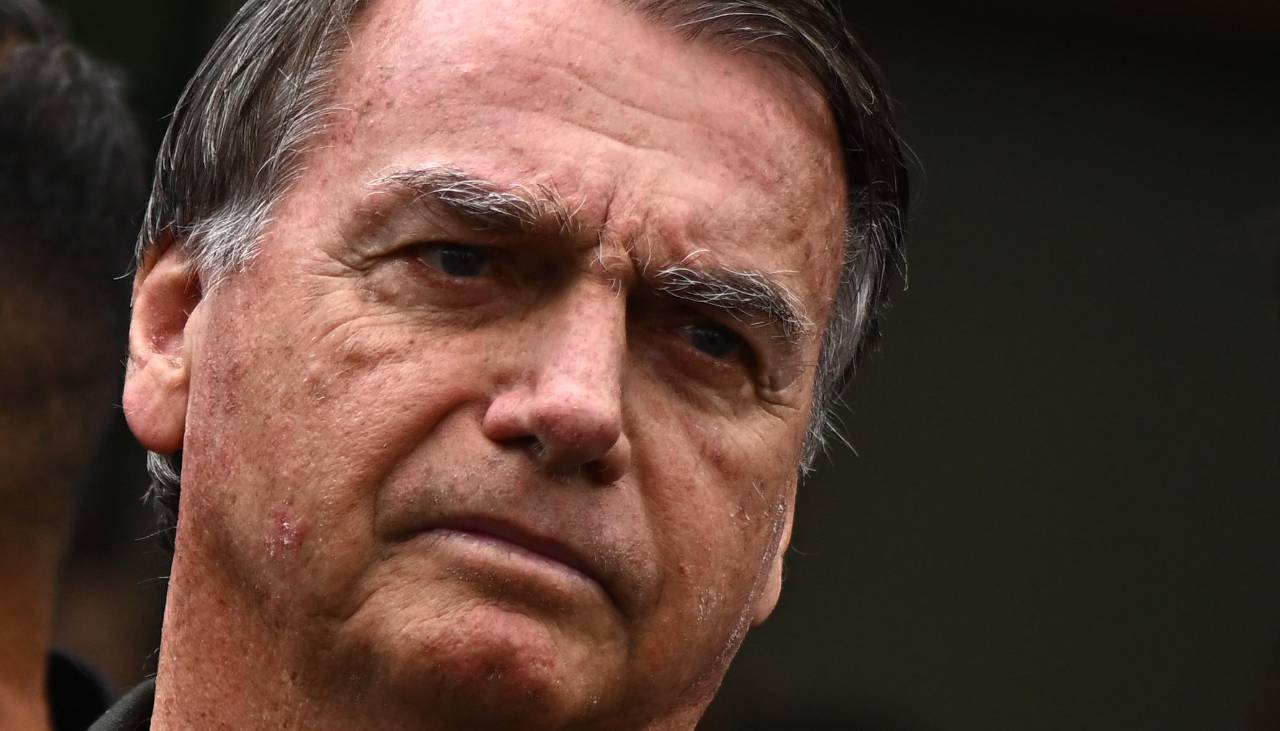 Bolsonaro es diagnosticado con cáncer de piel