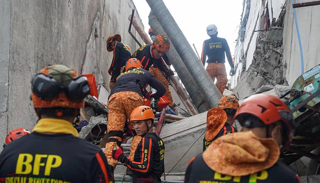 Al menos 15 muertos y más de 100 heridos en Filipinas tras potente terremoto
