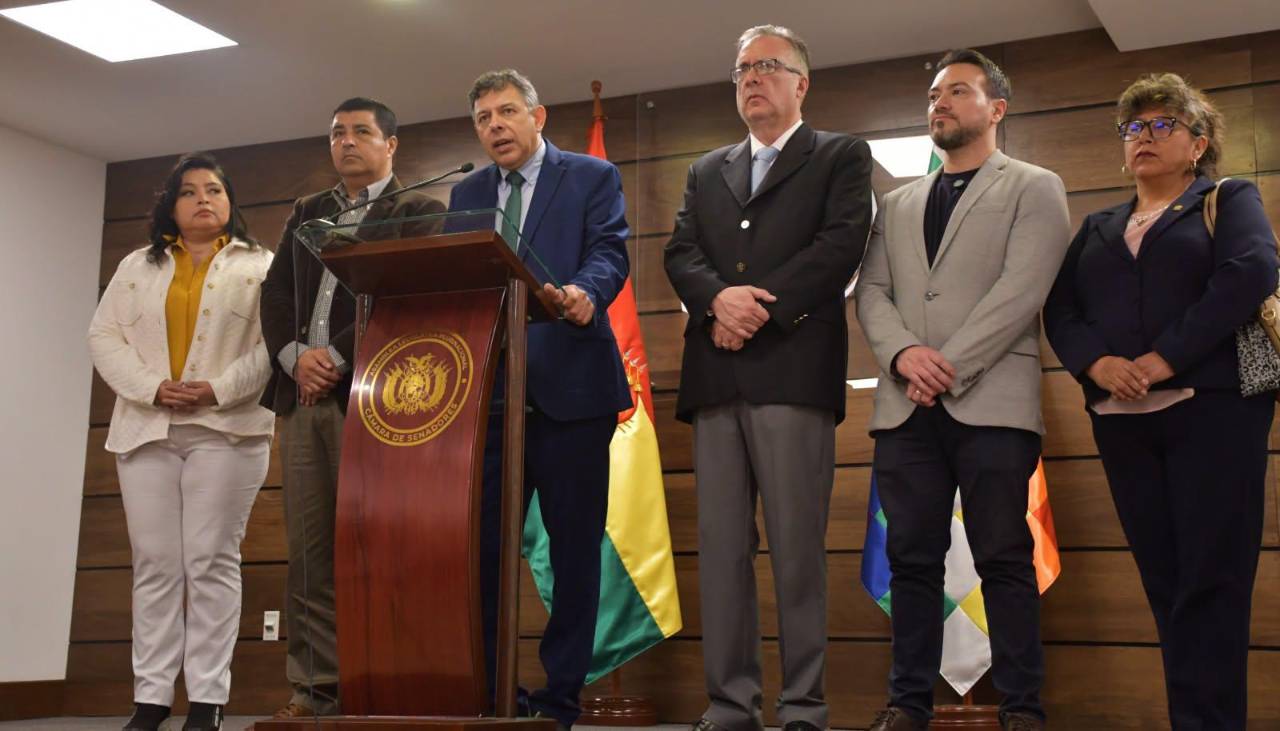 Nace el primer acuerdo por la reforma constitucional: PDC y Unidad trazan una ruta de tres fases para llegar al referendo