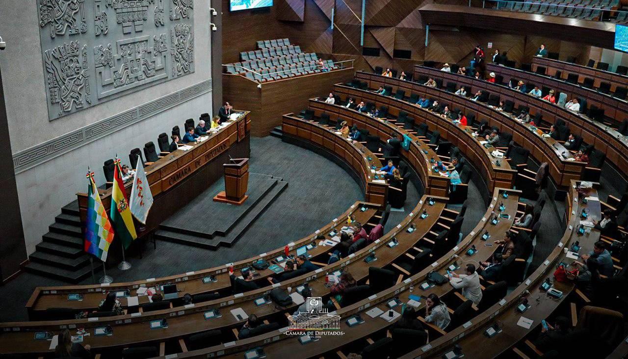 Cámara de Diputados aplaza la elección de vocales electorales de La Paz