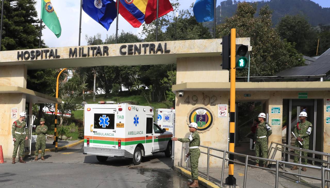 Aumenta a 66 la cifra de muertos en el accidente de avión militar en amazonía colombiana