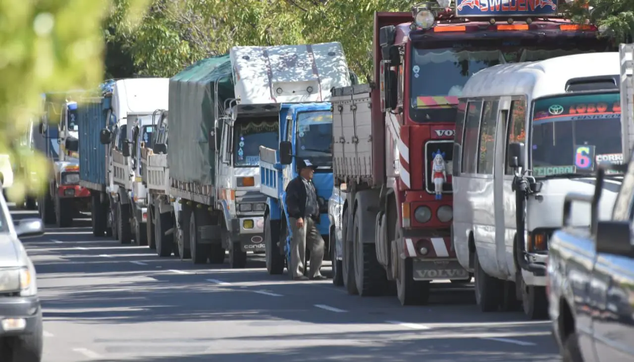 Cámara de Comercio: “Bolivia necesita permitir que el sector privado importe y abastezca a los consumidores”