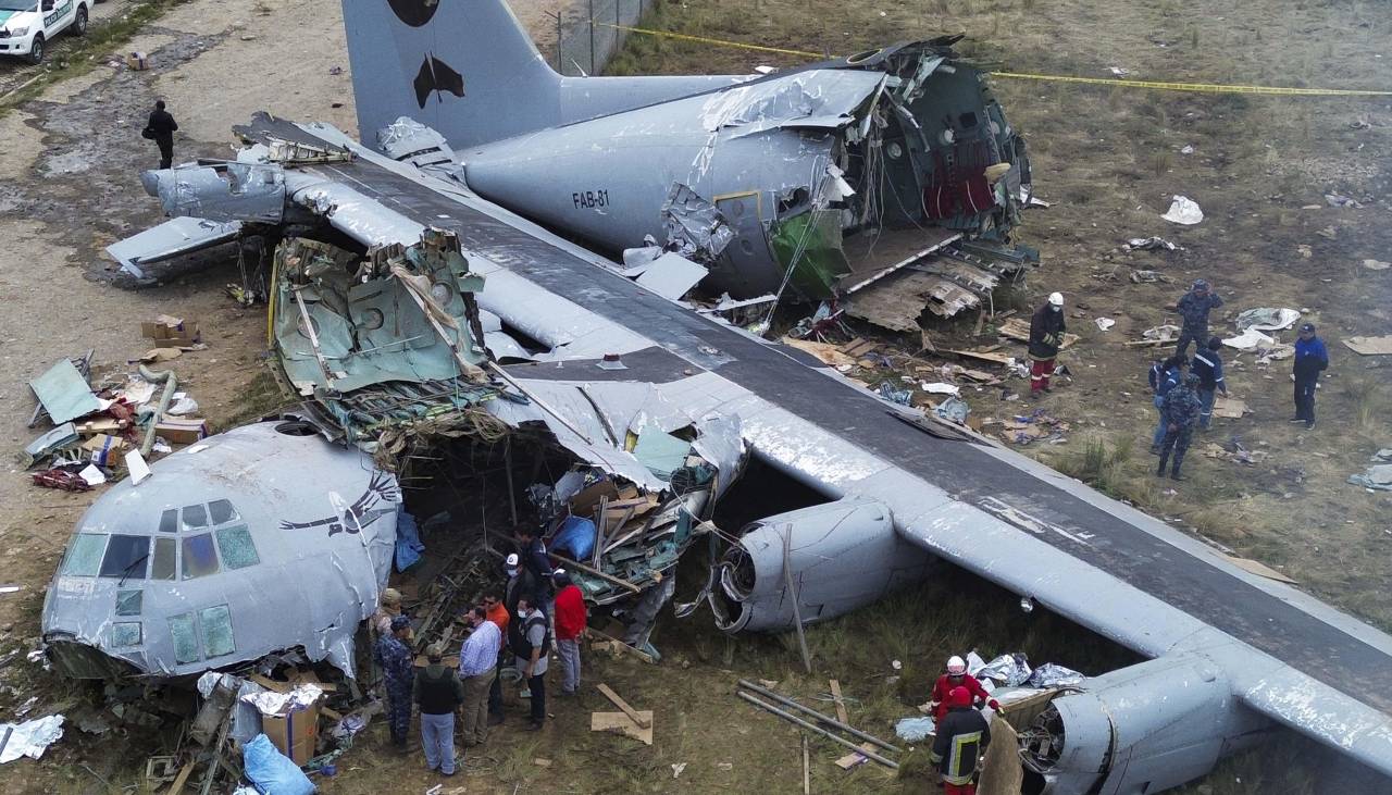 Senado aprueba minuta para pedir al Ejecutivo investigación “inmediata y transparente” sobre el accidente aéreo en El Alto 