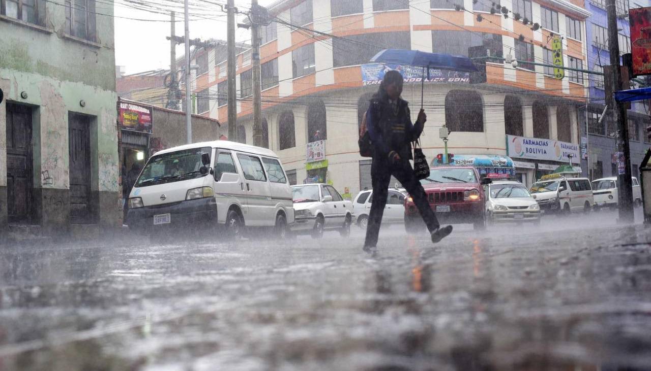 Sociedad de Ingenieros dice que la ciudad de La Paz no está preparada para la temporada de lluvias 