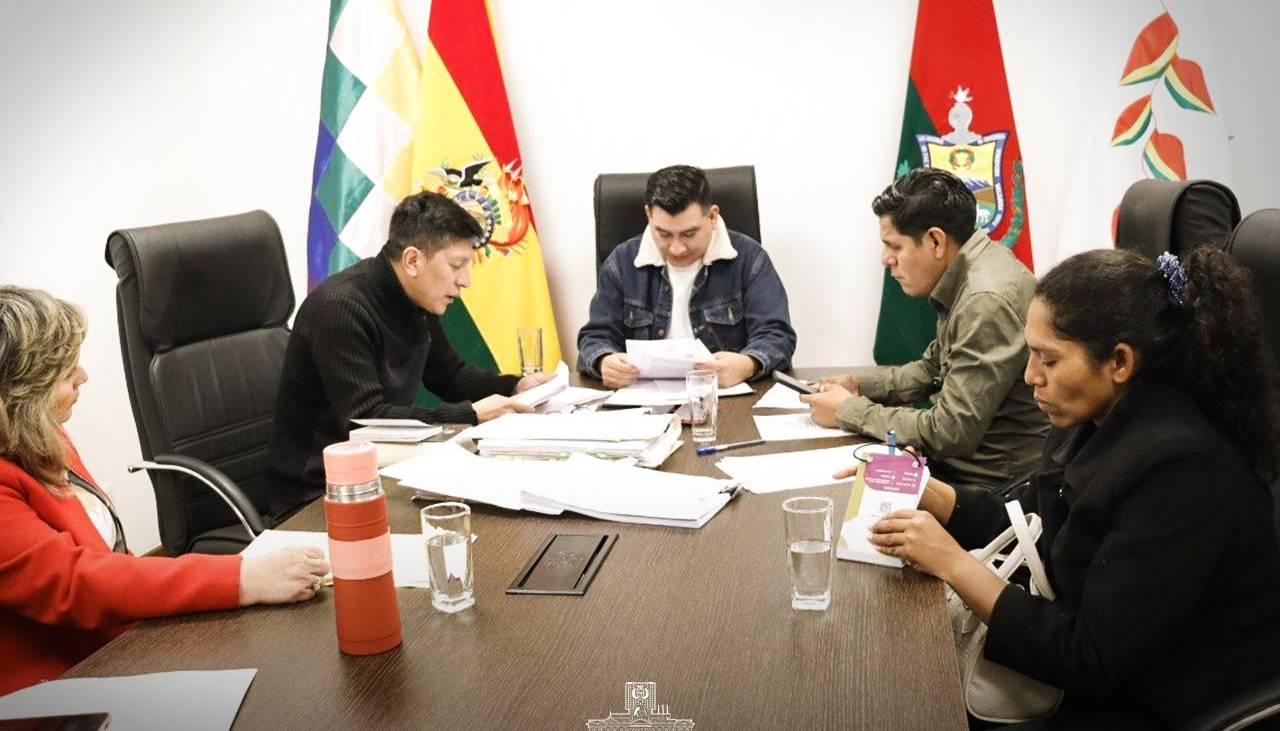 Tres exmagistrados prorrogados del TSJ declararon ante el Comité de Diputados