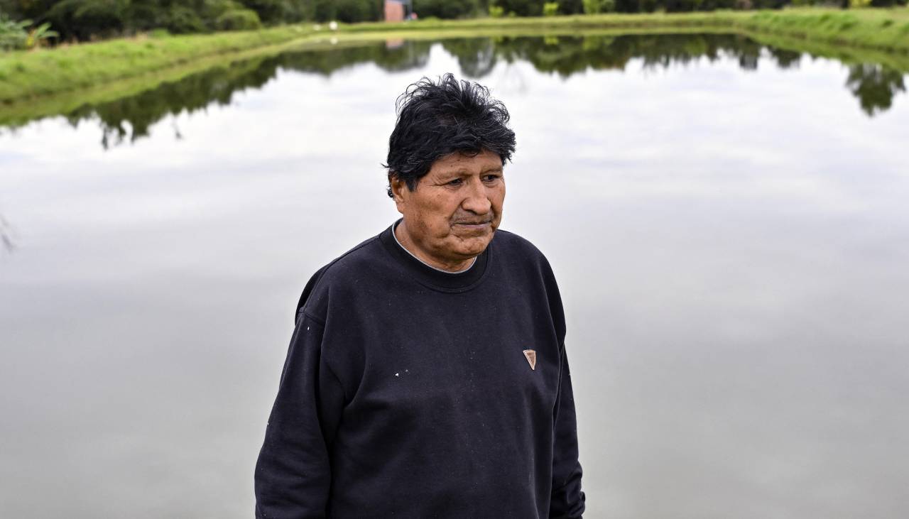 Evo Morales dice que le recomendaron usar chaleco antibalas y dirigente evista anuncia vigilias en carreteras