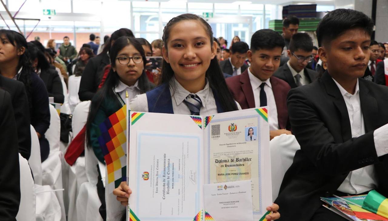 Oficial: Desde este 2026 el título de bachiller es gratuito, digital e incorpora un QR que certifica su autenticidad