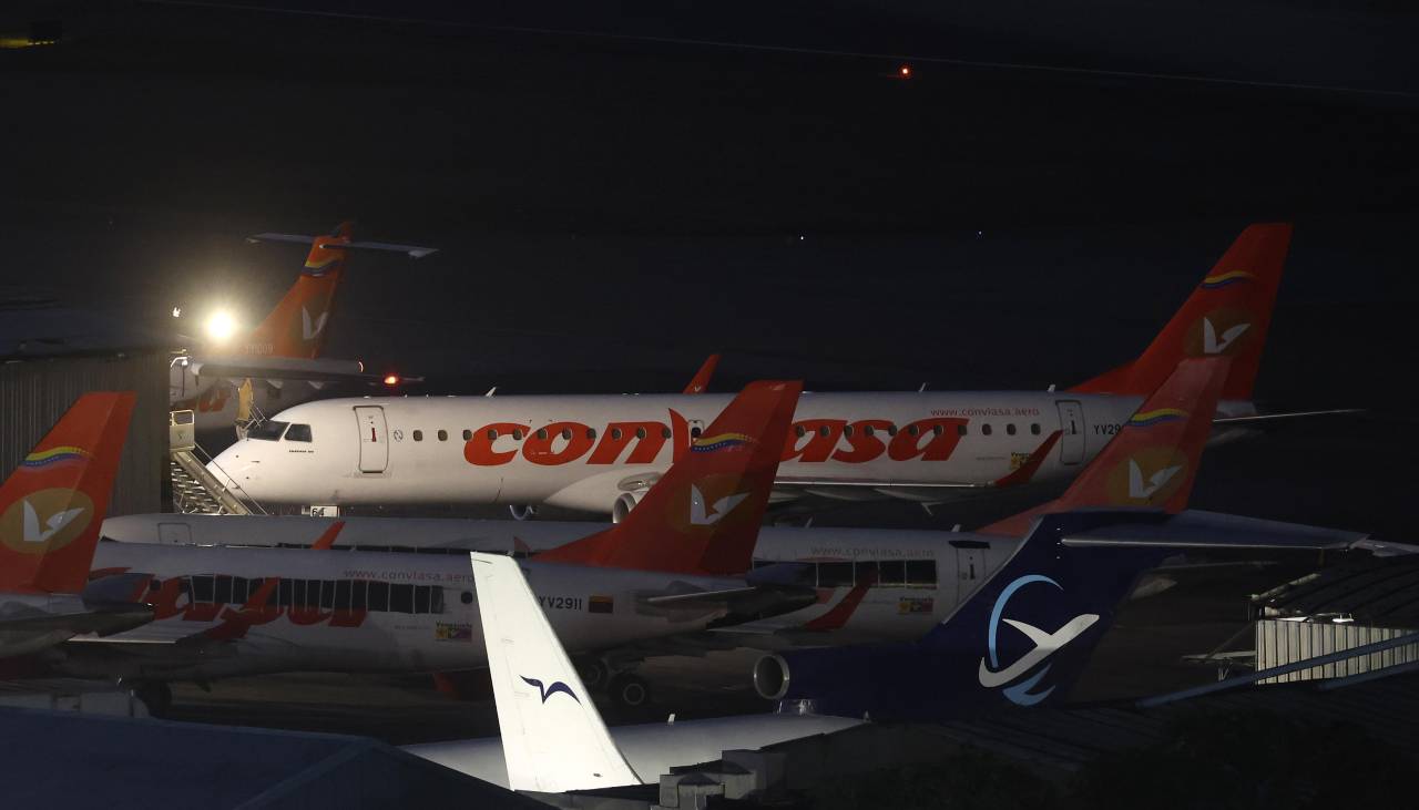 Varias aerolíneas cancelan vuelos a Venezuela tras alerta de seguridad de Estados Unidos
