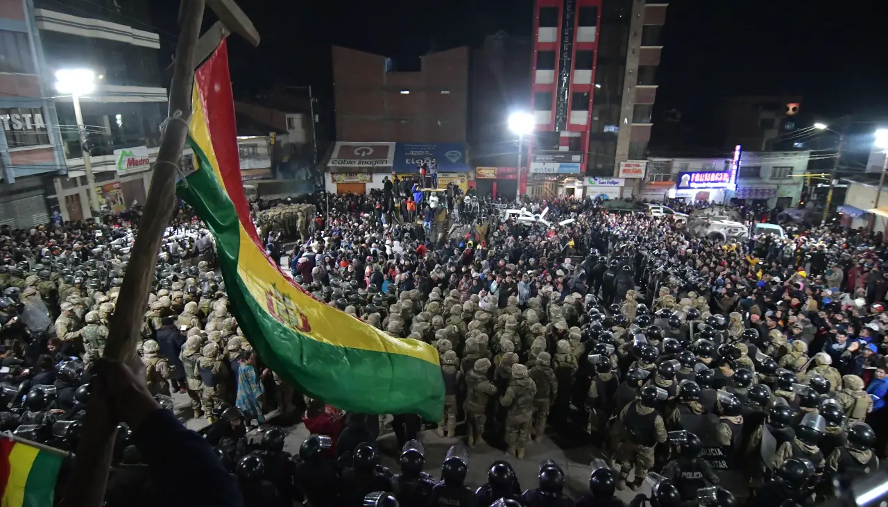 “Queremos que la población sienta la presencia de Estado”: Gobierno dice que la ruta Oruro - Llallagua está desbloqueada