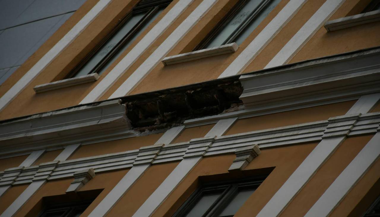 ¿Qué ocurrió con la cornisa del Palacio Quemado? Esto explica el Gobierno 