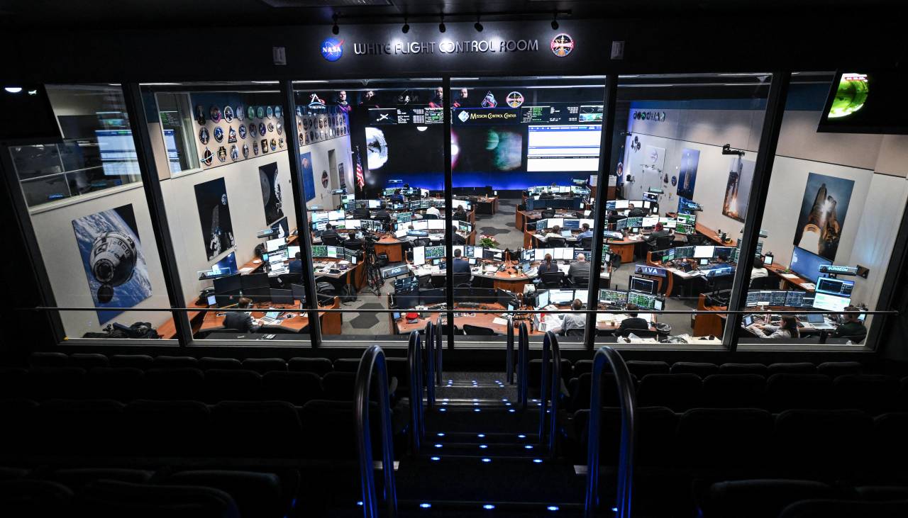 Astronautas de Artemis II pierden el contacto con la Tierra al pasar por detrás de la Luna