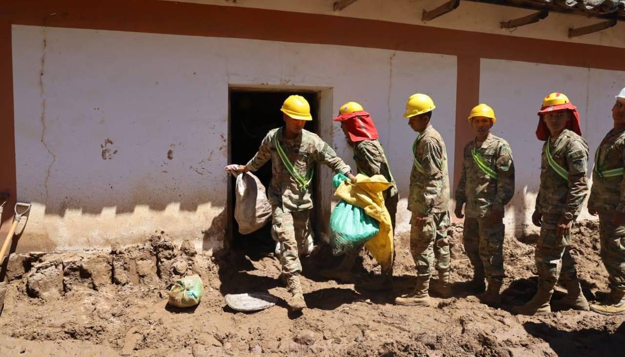 A un semana de la tragedia en Samaipata sigue la búsqueda de las dos mujeres arrastradas por el desborde del río