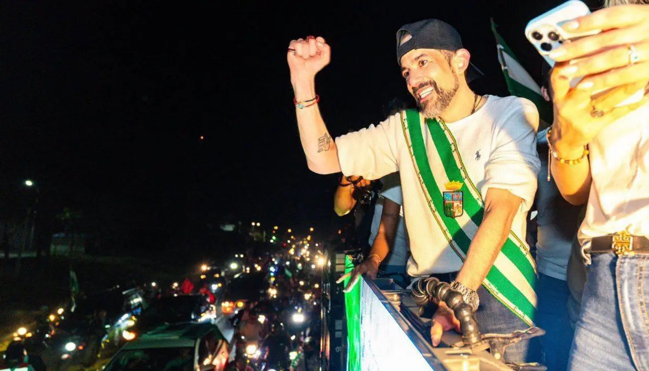 “Esto no es una despedida”: Camacho deja la Gobernación y ratifica lucha por federalismo y el modelo 50/50