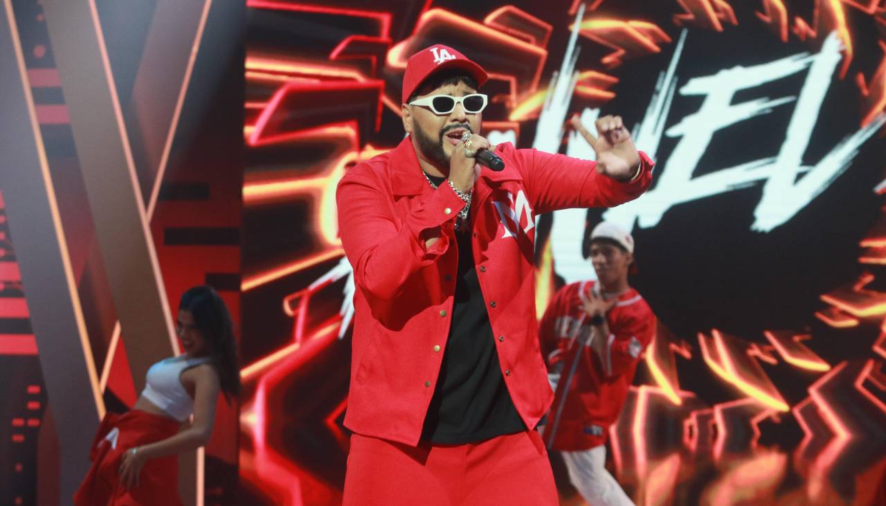 Anuel AA sorprende y consigue por primera vez la puntuación mas alta de la noche 