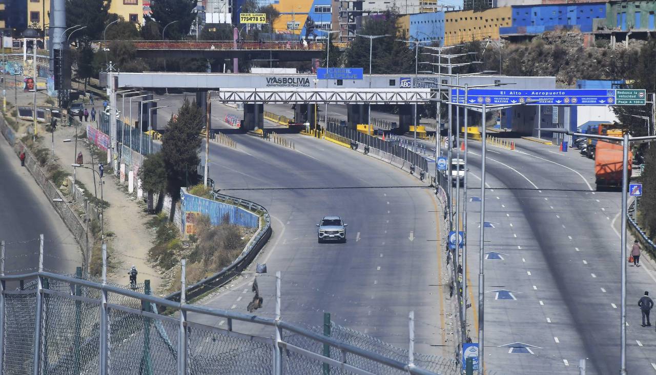 Vocero dice que “socializan” con bloqueadores el ‘corredor humanitario’ para el ingreso de alimento y medicinas a La Paz