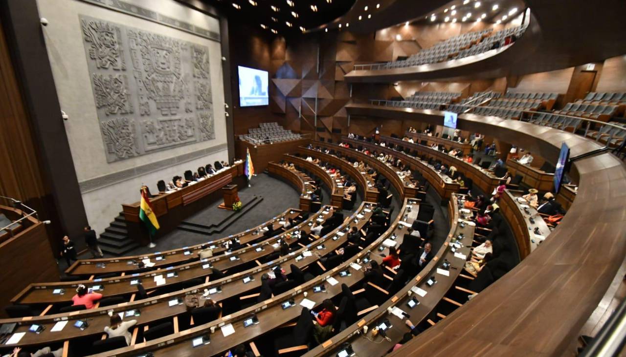 Lara convoca para el 5 de octubre al pleno del Legislativo para analizar el veto de EEUU a fiscales, jueces y exautoridades