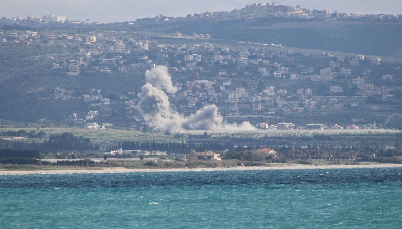 Trump ordena a su Armada que bloquee la navegación por el estrecho de Ormuz