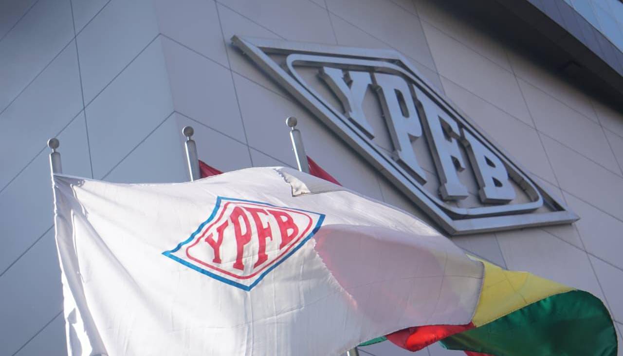 “Es un show”: La Intervención de YPFB genera dudas y posturas contrapuestas 