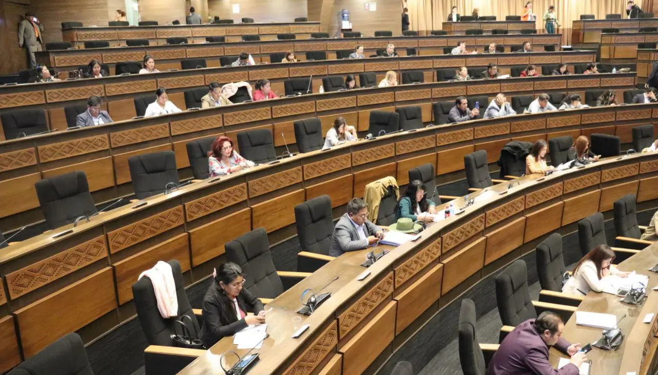 Cámara de Diputados aprueba en su estación en grande el PGE 2026 