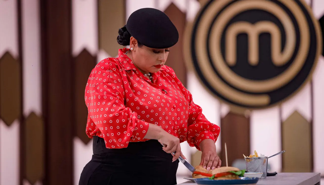“No pienso comer esto”, la chef Coral se rehusó a probar la hamburguesa de Desirée 