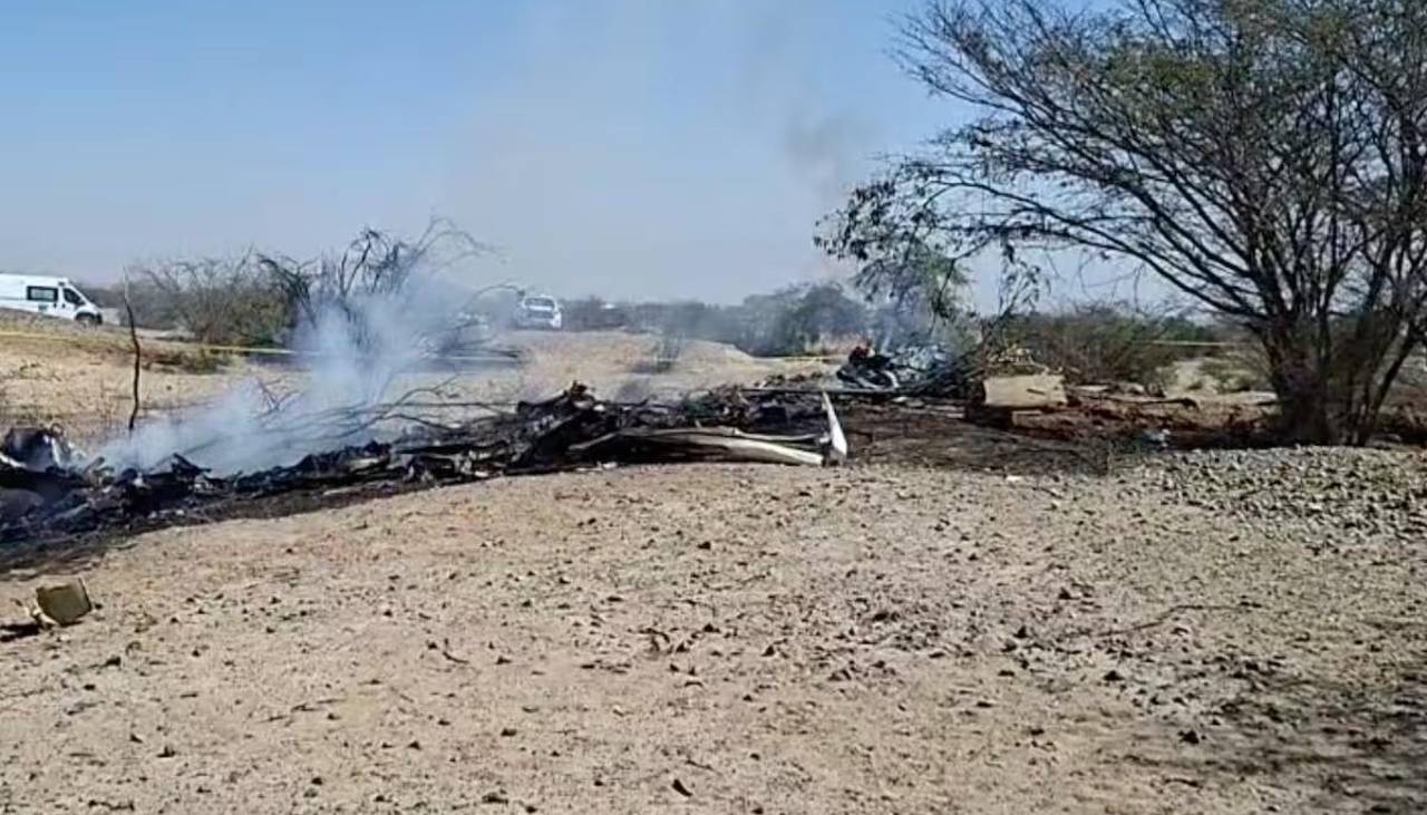 Trece muertos al caer avioneta con turistas cerca de Líneas de Nasca en el sur de Perú