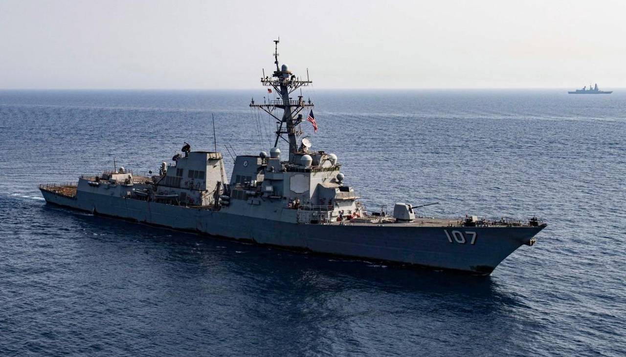 Trump ordena el envío de dos buques más al Caribe “para combatir tráfico de drogas”