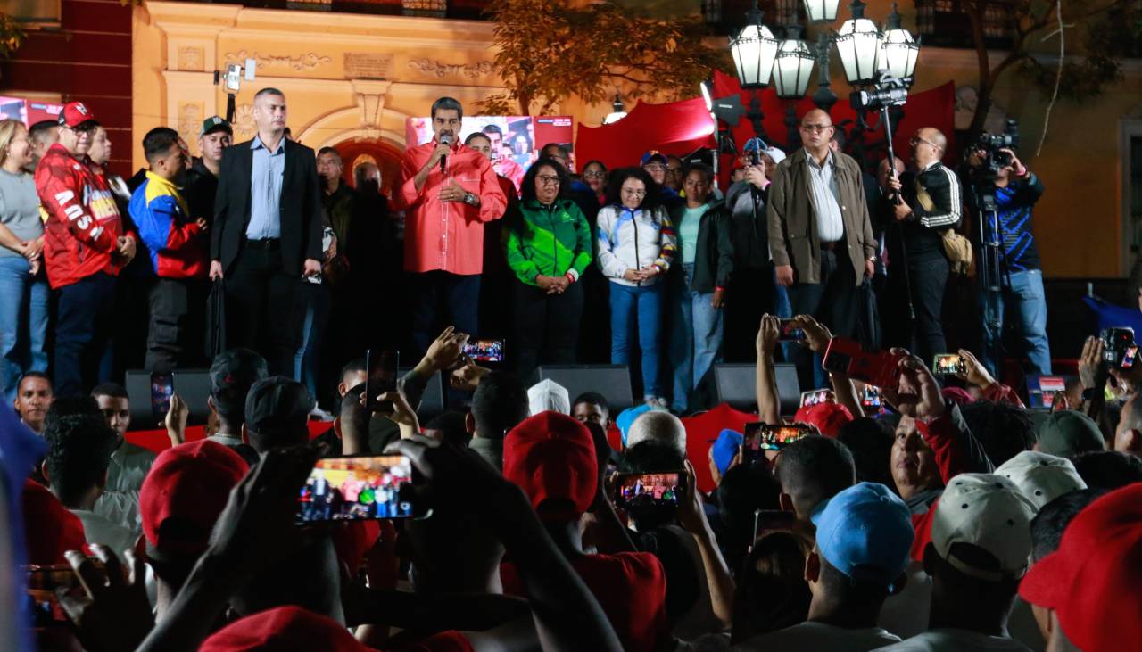 El chavismo extiende su poder territorial en Venezuela tras los comicios de este domingo