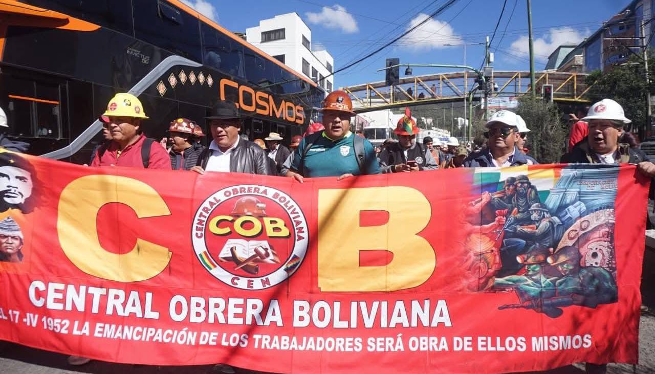 Vocero: La COB no le pone ultimátum al Gobierno, sino al pueblo que decidió no volver al pasado