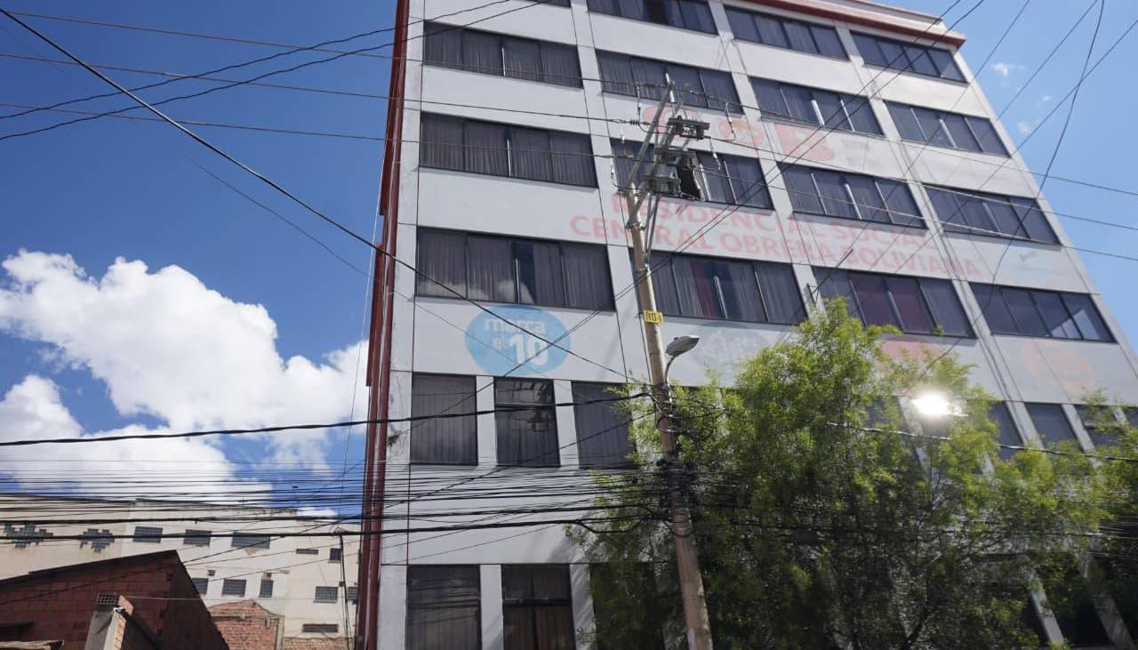 Gobierno señala que operativos en alojamientos son una tarea normal de la Policía y descarta dirigentes desaparecidos 