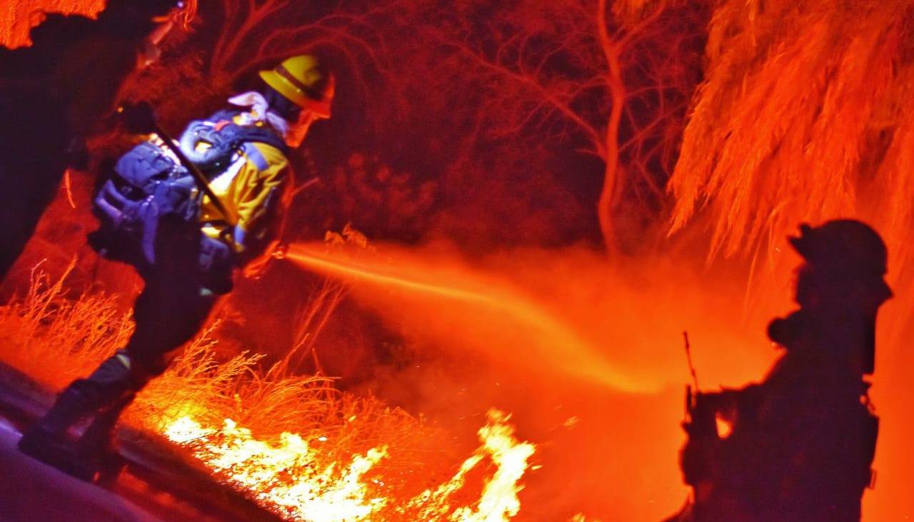 Gobernación de Santa Cruz declara emergencia por incendios forestales 