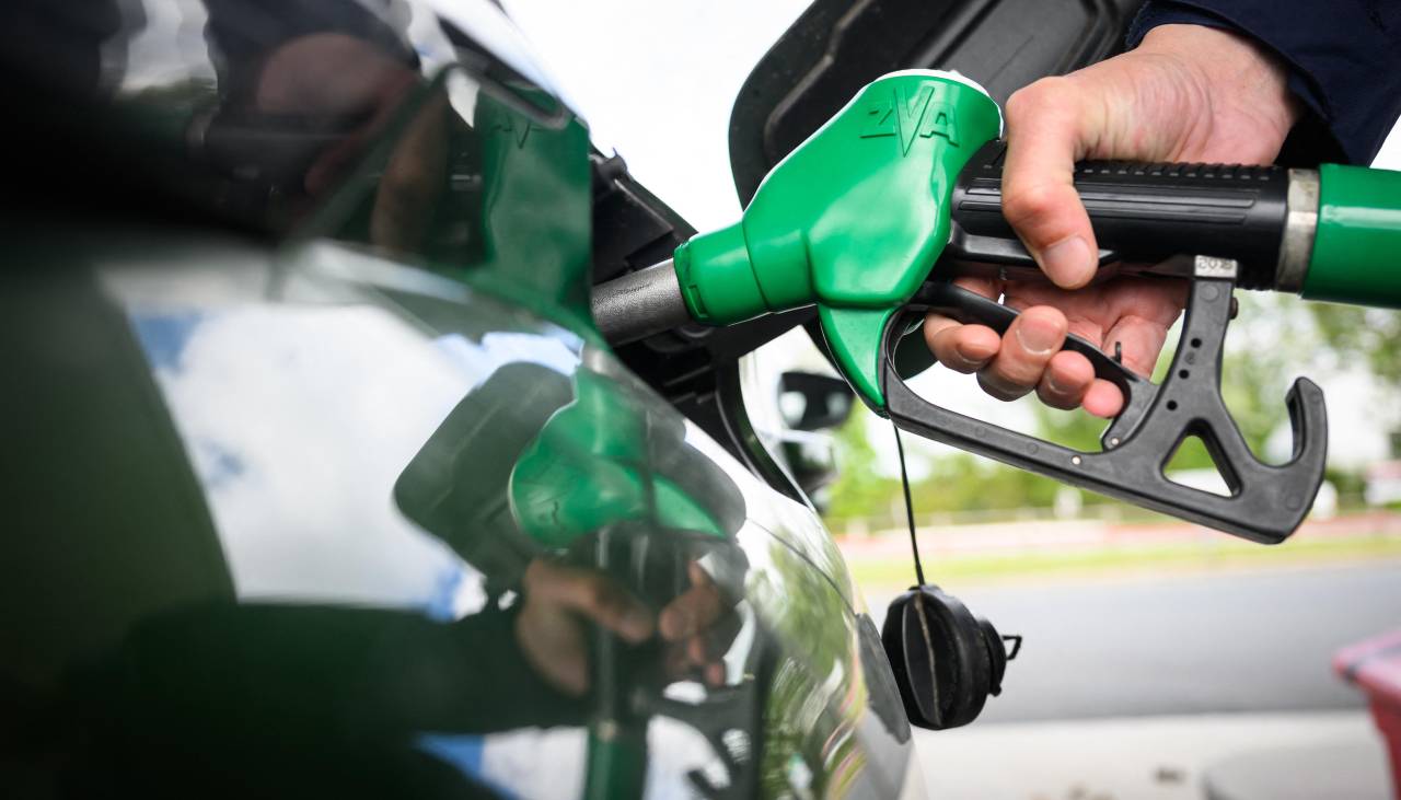 Presidente de YPFB dice que se le puso “punto final” a la gasolina de mala calidad 