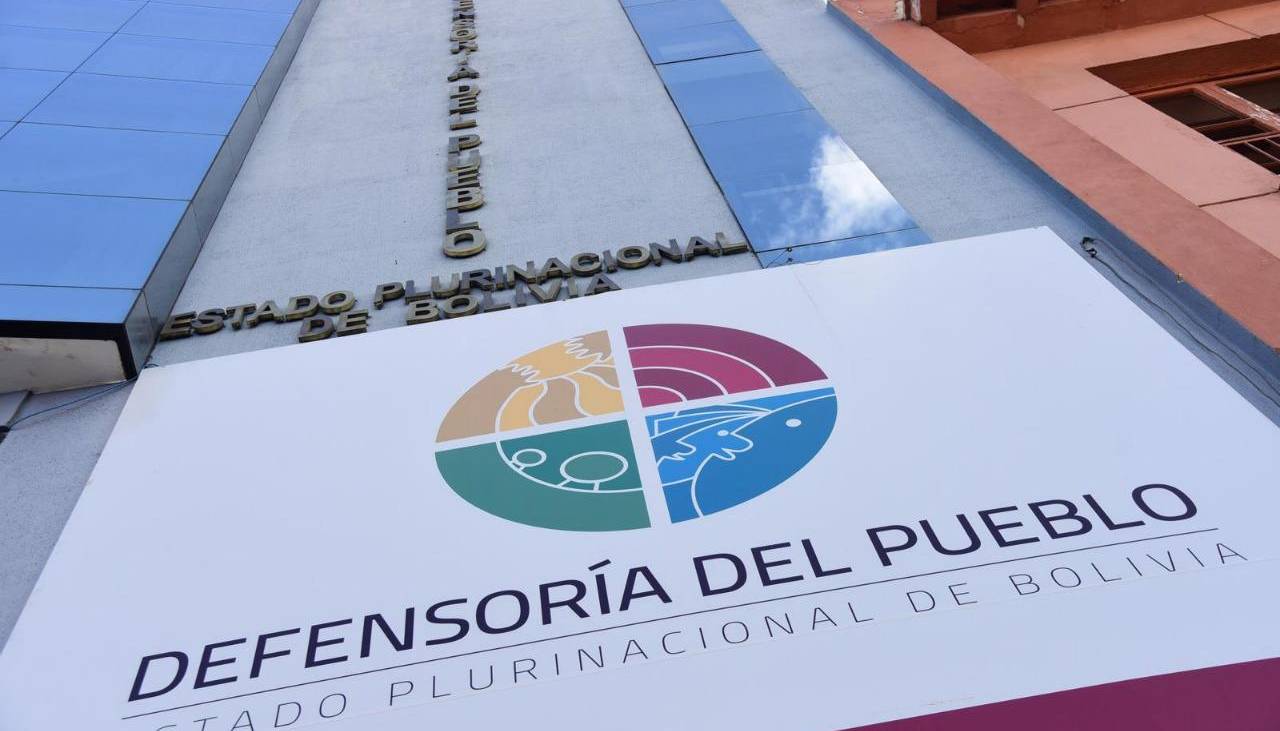 Gobierno y evistas acuden a “mesa preparatoria” para el diálogo convocado por la Defensoría