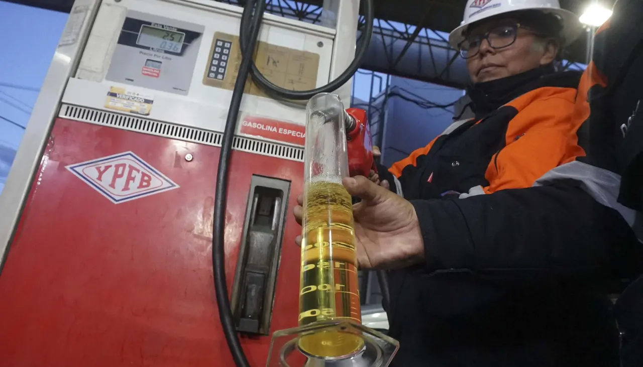 YPFB y ANH comparecerán ante comisión de Diputados por calidad de combustible, señala diputada