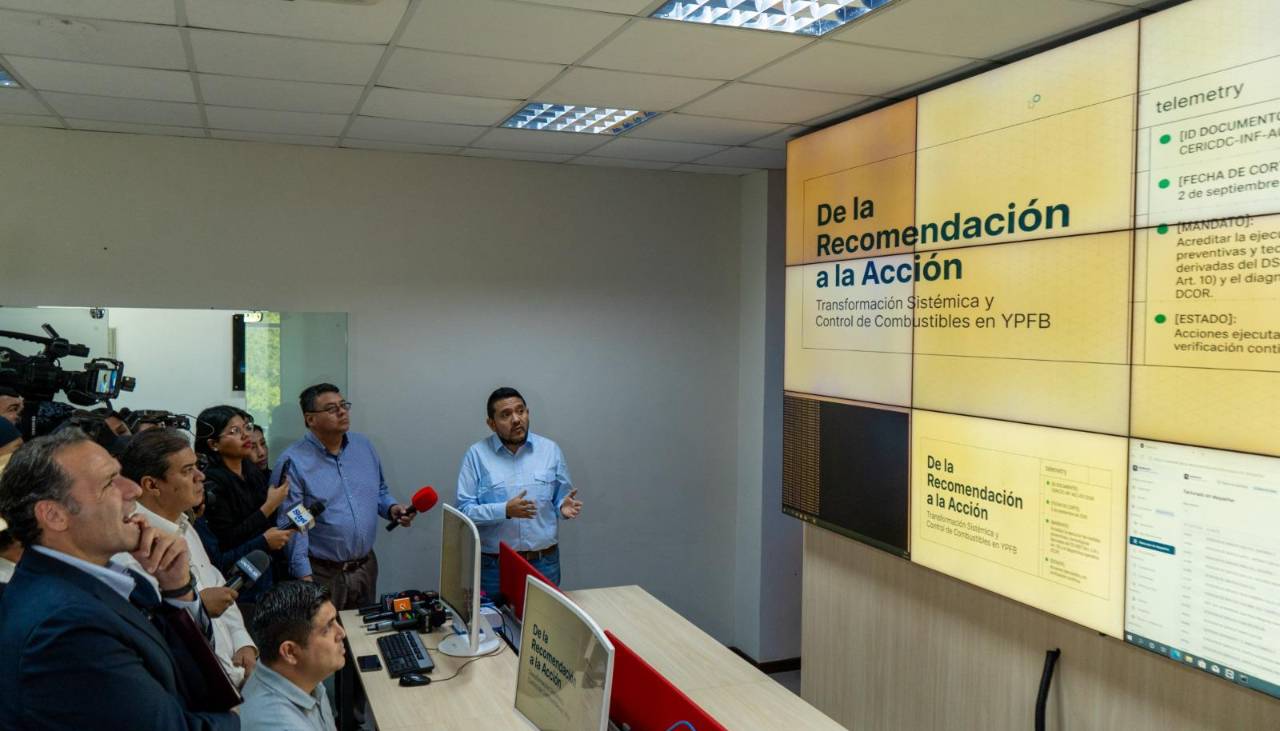 Identifican 60 cuentas irregulares en el sistema informático de YPFB
