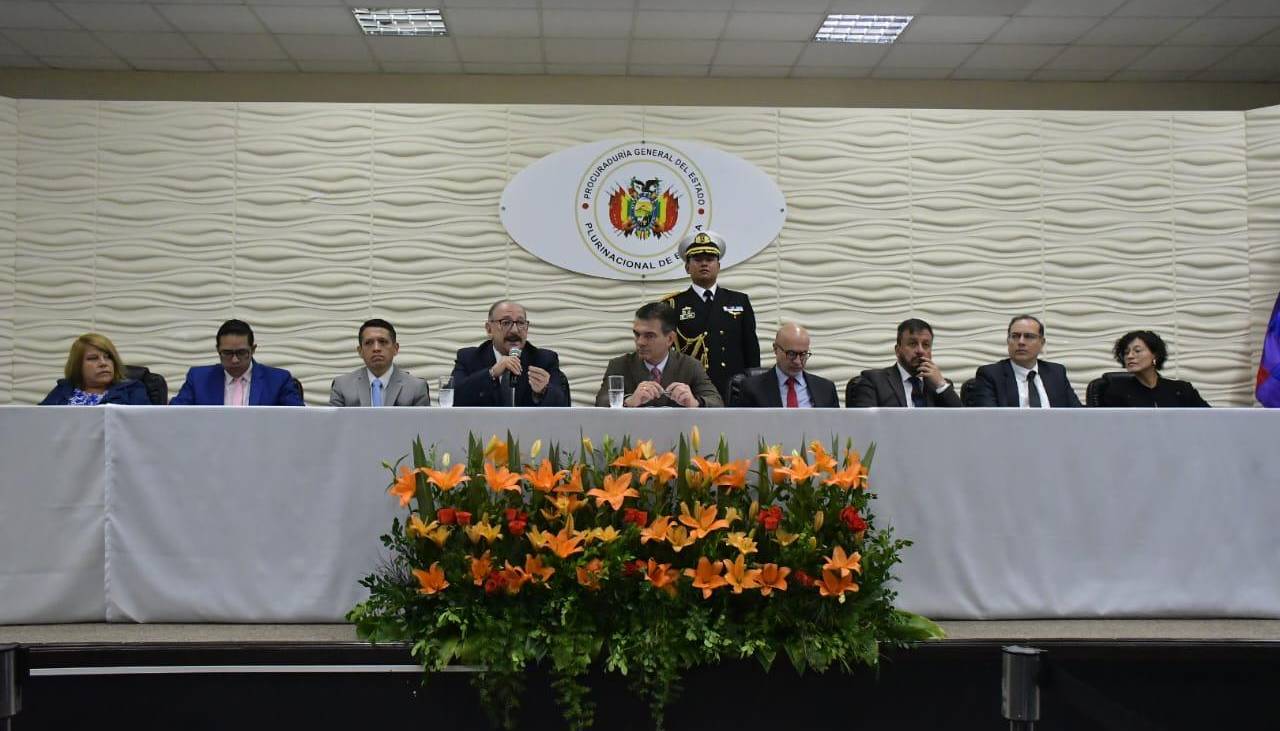 Paz presenta a la Comisión de la Verdad de Hidrocarburos: “Aquellos que nos robaron se irán a la cárcel; no es venganza, es justicia”