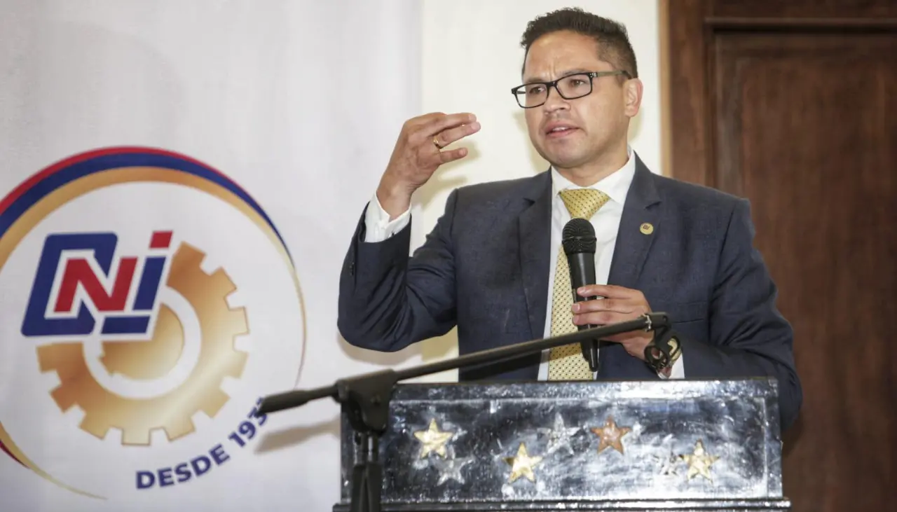 Sector industrial afina cuatro proyectos normativos para plantearlos al Gobierno