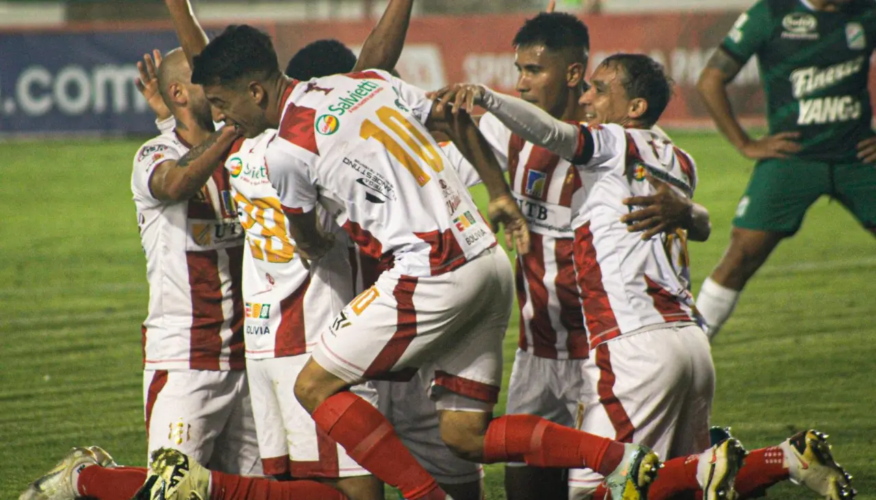 Oriente no levanta cabeza; cayó por goleada ante Independiente Petrolero