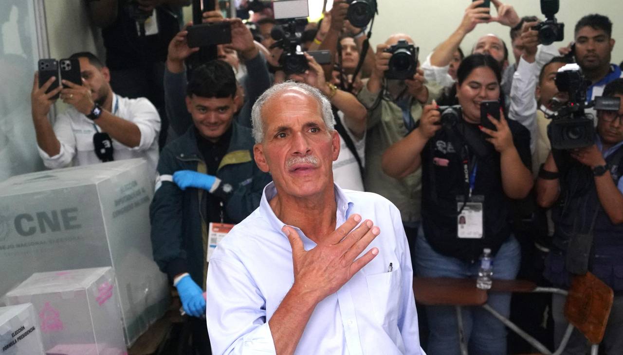 Asfura lidera el escrutinio en reñidas elecciones en Honduras