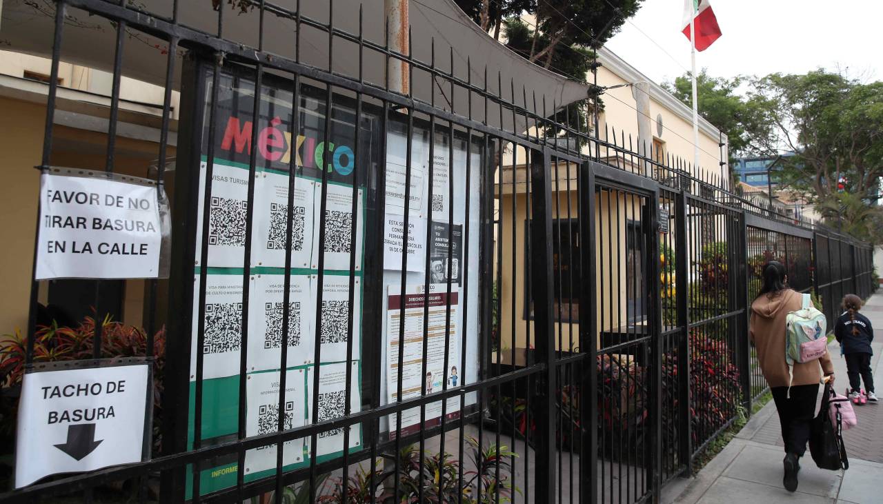 Perú rompe relaciones diplomáticas con México por asilo a ex primera ministra de Castillo