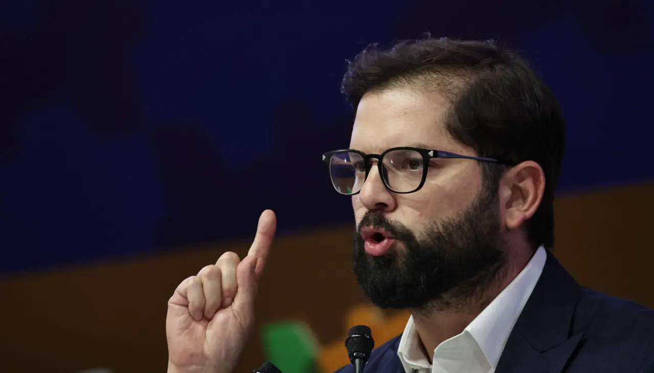 Presidencia de Chile confirma que Boric asistirá a posesión de Rodrigo Paz en Bolivia