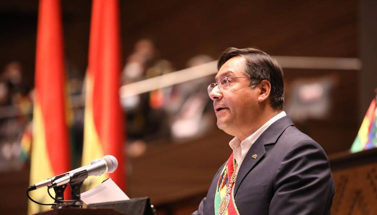 Viceministra de Comunicación: El Gobierno desconoce proyecto de ley de prórroga y ratifica transición constitucional