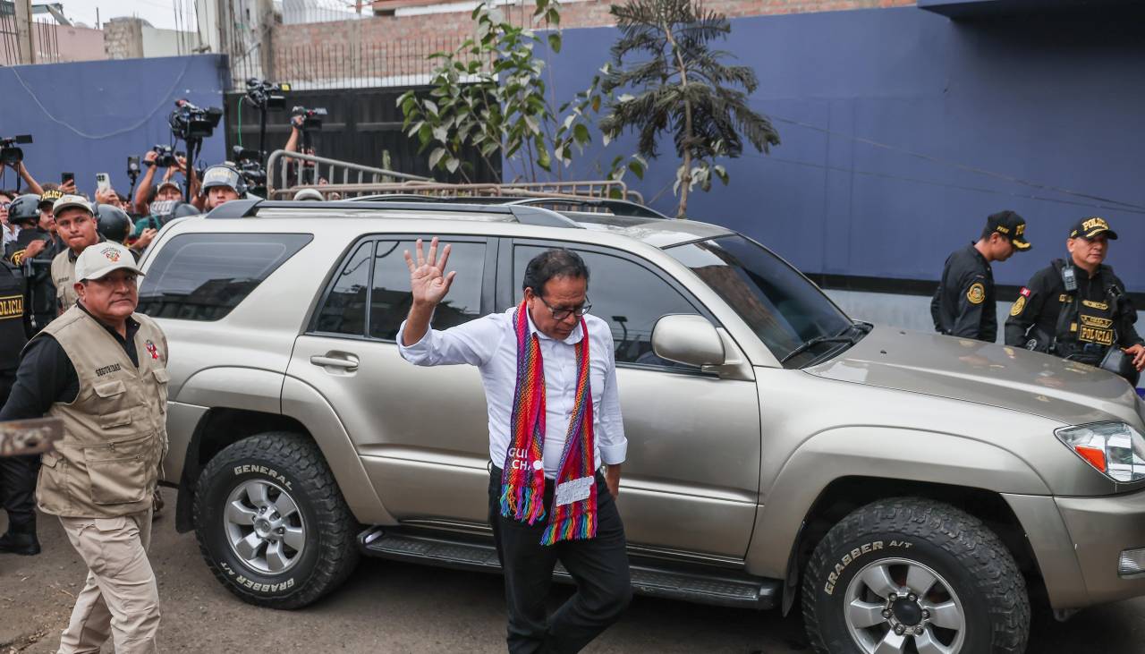 “Nadie puede decir ‘ya gané’”, afirma Sánchez esperanzado por el empate en sondeos en Perú