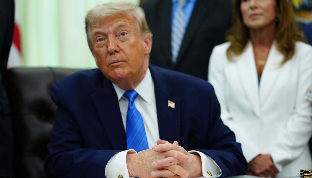 Trump asegura que EEUU atacará hoy nuevamente “con dureza” a Irán
