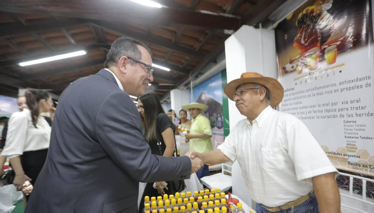 Aguilera en Expocruz: Santa Cruz puede convertirse en el corazón de la CAN y el Mercosur 