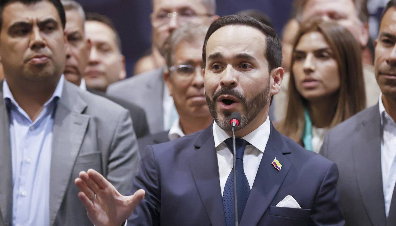 Tribunal colombiano admite demanda que busca frenar investidura de De la Espriella en Cali